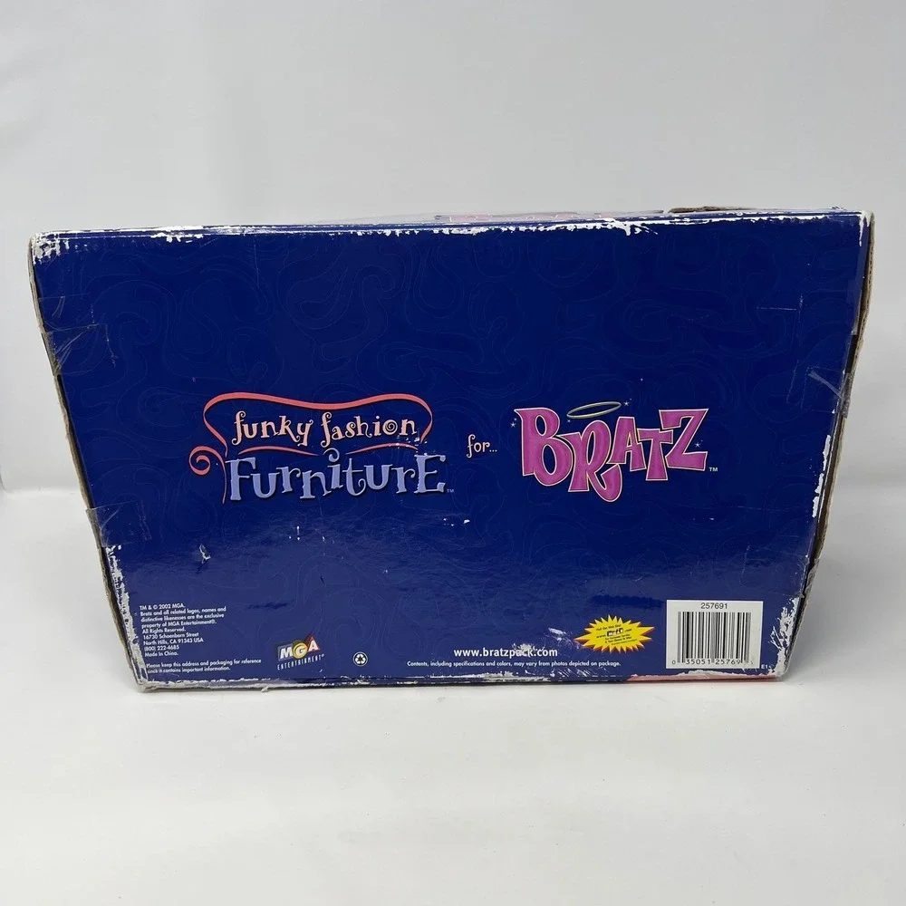 MGA Funky Fashion Furniture For Bratz Beauty Bed Vtg‎ 2002